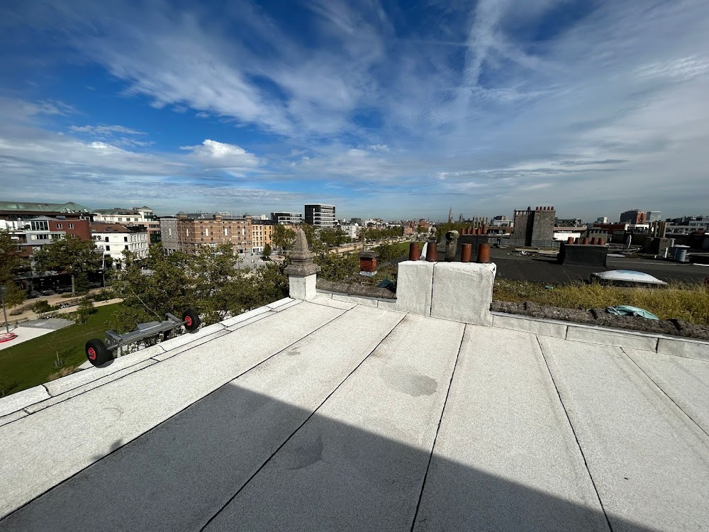 PLAT DAK WERKEN Roofit bv (witte roofing, epdm, pvc)